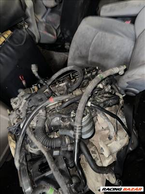 Mercedes Vito 639 Fűzött Blokk Hengerfejjel 