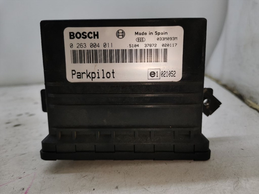 CHRYSLER VOYAGER IV (RG/ RS) 2.5 CRD Tolatóradar Elektronika #26837# 0263004011 1. kép