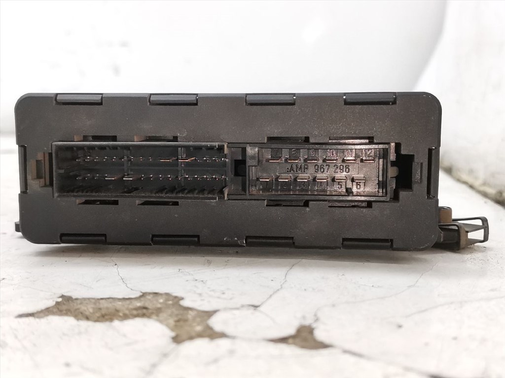 CHRYSLER VOYAGER IV (RG/ RS) 2.5 CRD Tolatóradar Elektronika #26837# 0263004011 6. kép