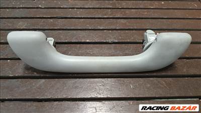 Renault Espace IV 1.9 dCi jobb első tető kapaszkodó 8200000099