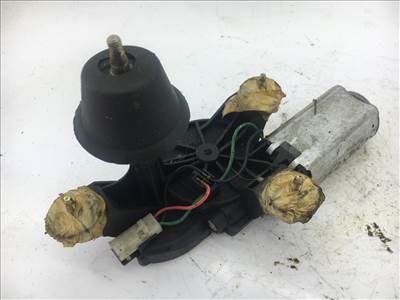 Alfa Romeo 147 hátsó ablaktörlő motor bontott