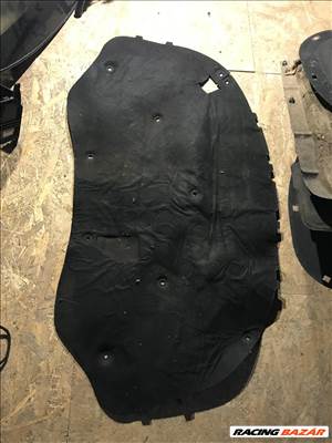 Volkswagen Passat B6 géptető szigetelés