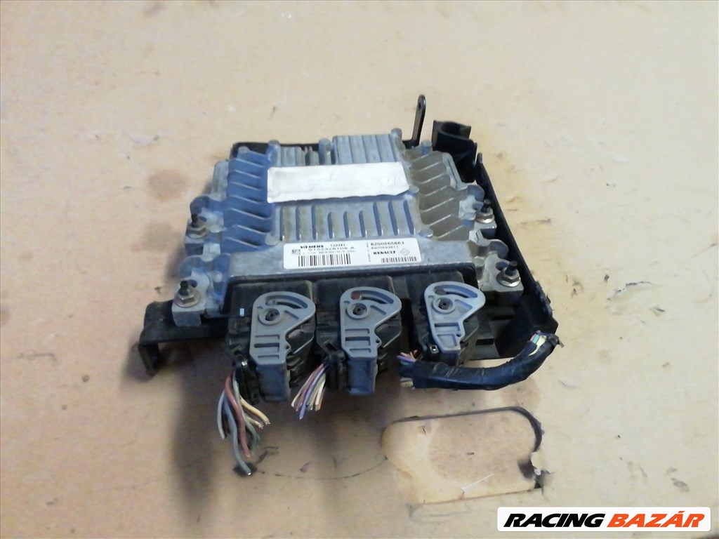Renault Scénic II motorvezérlő  8200565863 1. kép