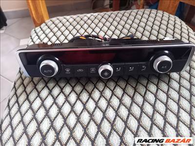 Audi A3 (8V) klíma fűtés panel 8v0820043c