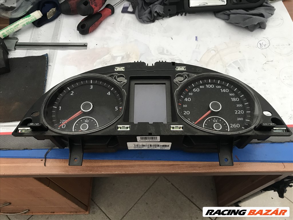 Volkswagen Passat B7 2,0 CR _ km óra 3aa920871a 1. kép