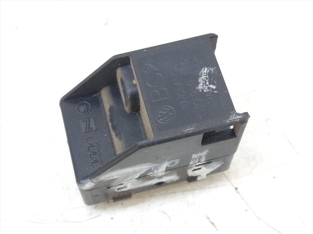 VW PASSAT V (3B2) 1.6 Jobb hátsó Ablakemelő Kapcsoló #10577# 1J0959855 4. kép