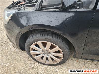 Audi A1 8X bal első sárvedő LZ9Y 