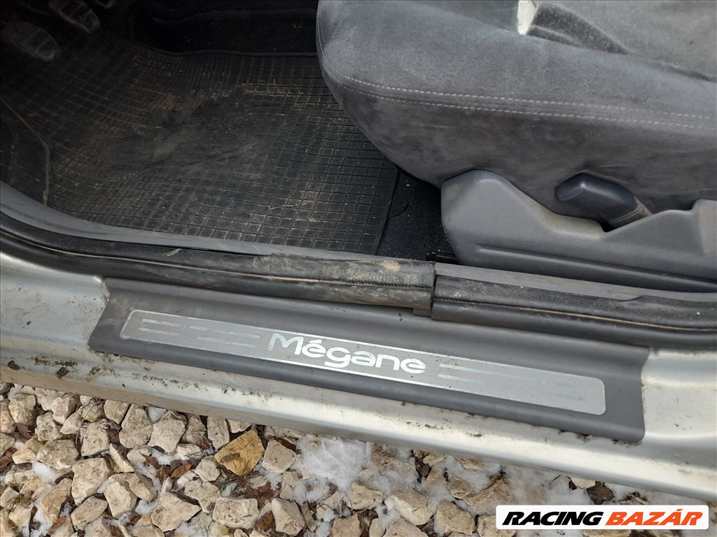 Renault Mégane I bontott alkatrészei  4. kép