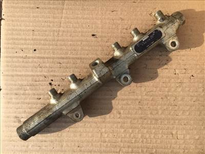 Rail cső 1.9 EU3 FIAT STILO VAN (192_) 01374