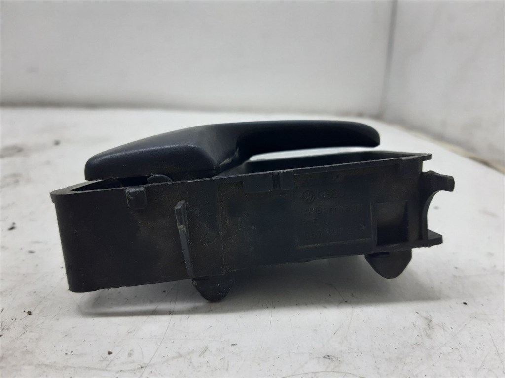 VW PASSAT Variant IV (3A5/ 35I) 2.0 16V Jobb első Belső Kilincs #17078# 357837236 8. kép