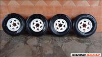 MITSUBISHI PAJERO 15" LEMEZFELNI 6X139,7 NÈGYÈVSZAKOS 235/75R15 GUMIVAL OLCSÒN!!!