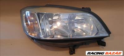 Opel Zafira A jobb fényszóró 