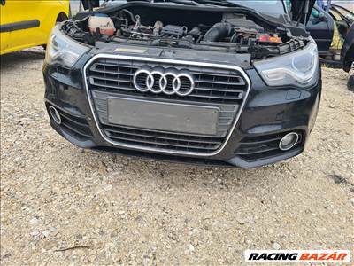 Audi A1 8X első lökhárító LZ9Y 