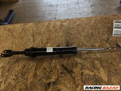 Audi A8 (D3 - 4E) D3 - 4E Bal első Lengéscsillapító