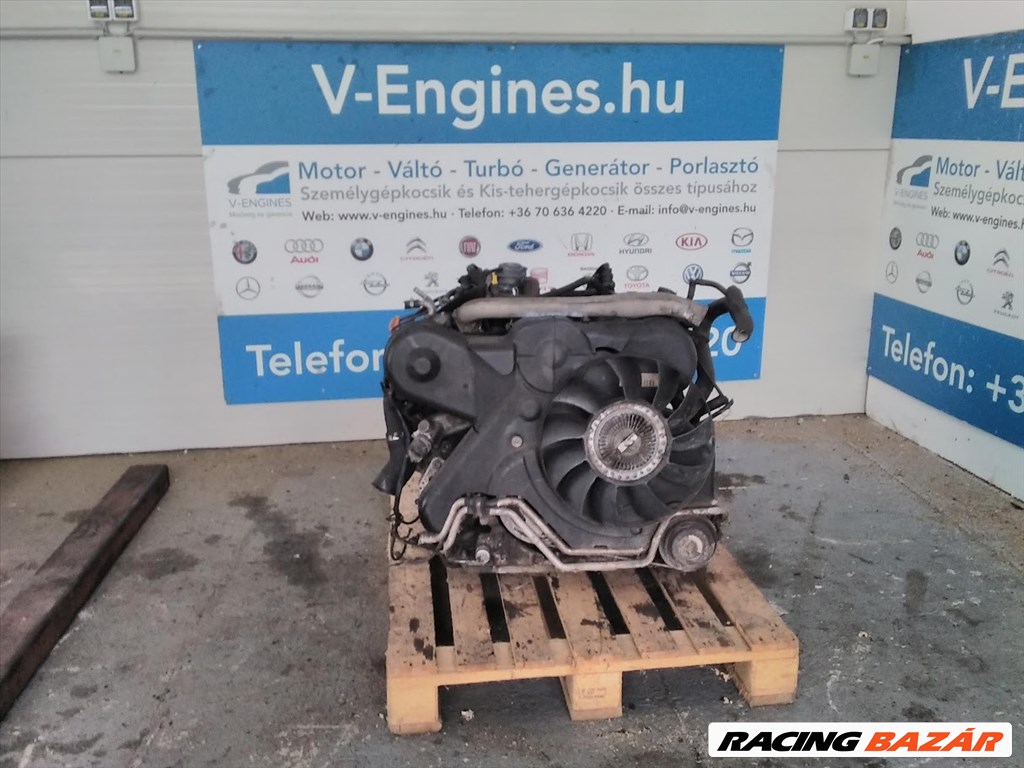 Audi AKE bontott motor  1. kép
