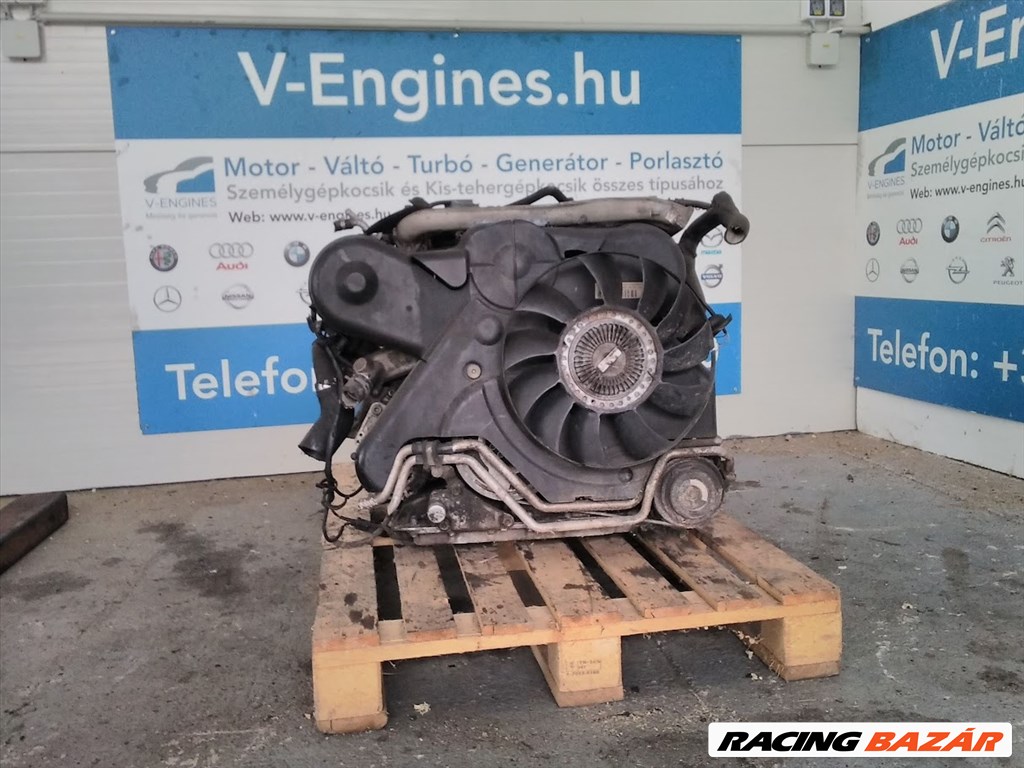 Audi AKE bontott motor  3. kép