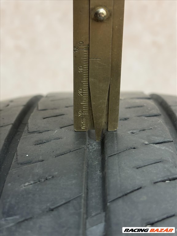  215/7516c" használt Michelin teherautó gumi. 3. kép