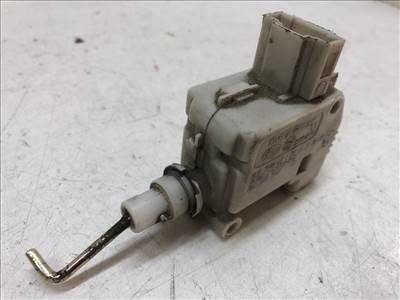 SKODA OCTAVIA I (1U5) 2.0 Központizár Motor Csomagtérajtó #12641# 3669997818