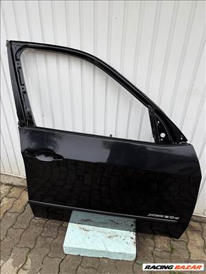 BMW X5 E70 Jobb első ajtó 