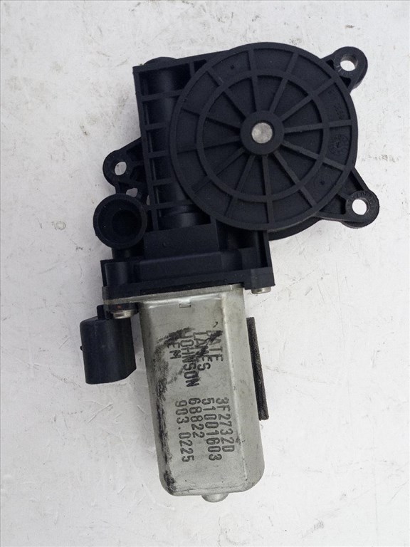 Lancia Y jobb első ablakemelő motor 51001603 1. kép