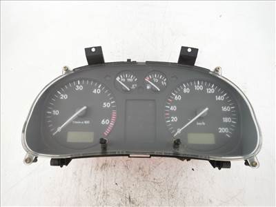 VW POLO (6N1) 60 1.4 Kilométeróra #673# 5392326600