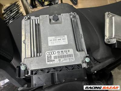 Audi A4 (B6/B7) B6/B7 motorvezérlő 