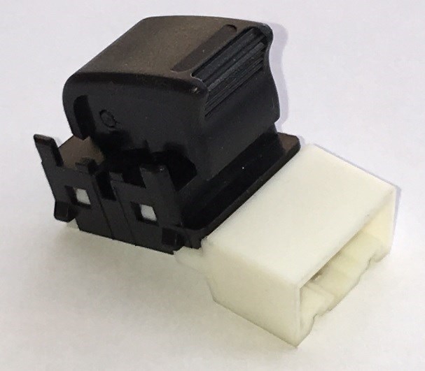 Suzuki Wagon R ablakemelő kapcsoló jobb első (37995-83E30) 1. kép