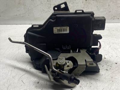 AUDI A4 B6 Jobb hátsó Ajtózár
