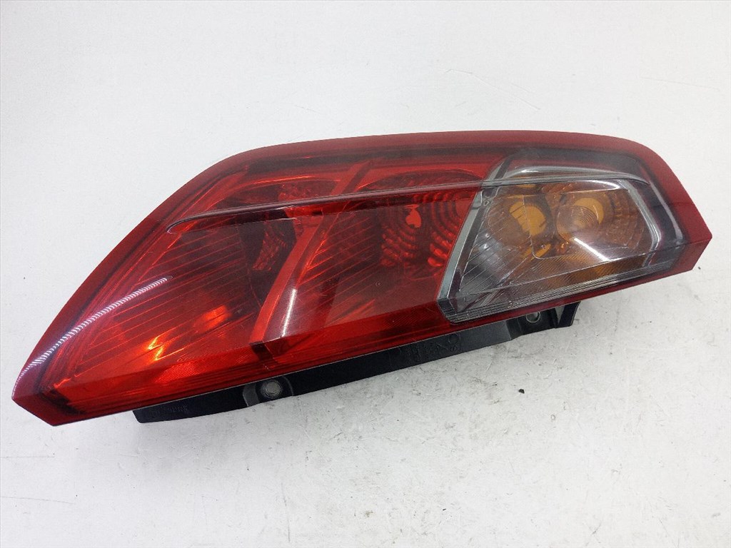 Fiat Punto ABARTH 2007-2010 bal hátsó lámpa.<br />Betét nélkül 51807413	 2. kép