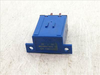 CITROËN XANTIA (X1) 2.0 i 16V Világítás Relé #4255# 9610957880