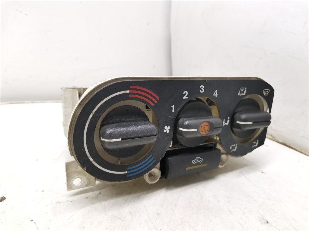 OPEL ASTRA F (56_/ 57_) 1.4 i Fűtéskapcsoló (Nem klímás) #19340# 90360130 2. kép