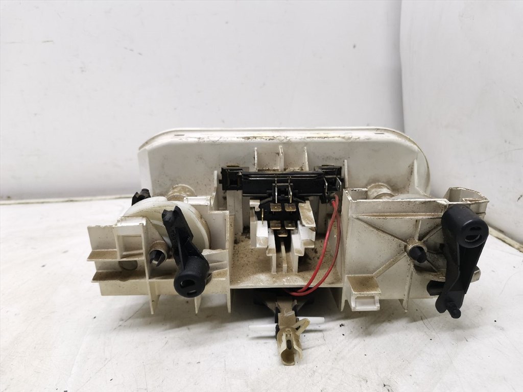 OPEL ASTRA F (56_/ 57_) 1.4 i Fűtéskapcsoló (Nem klímás) #19340# 90360130 5. kép