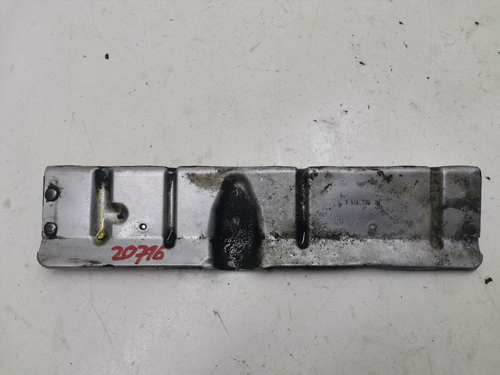 BMW 3 - IV (E46) 316 i Középső Kipufogó Dob Hővédő Lemez #20716# 2. kép