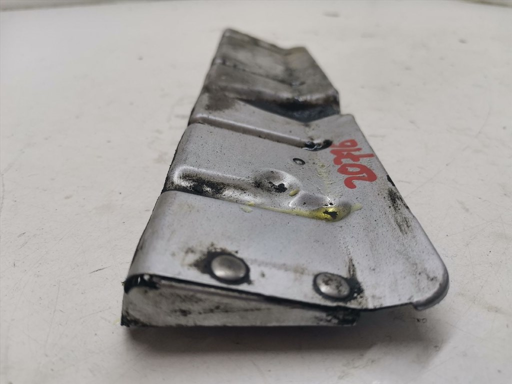 BMW 3 - IV (E46) 316 i Középső Kipufogó Dob Hővédő Lemez #20716# 4. kép