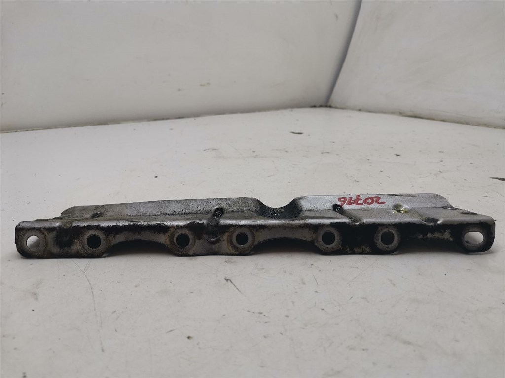 BMW 3 - IV (E46) 316 i Középső Kipufogó Dob Hővédő Lemez #20716# 5. kép