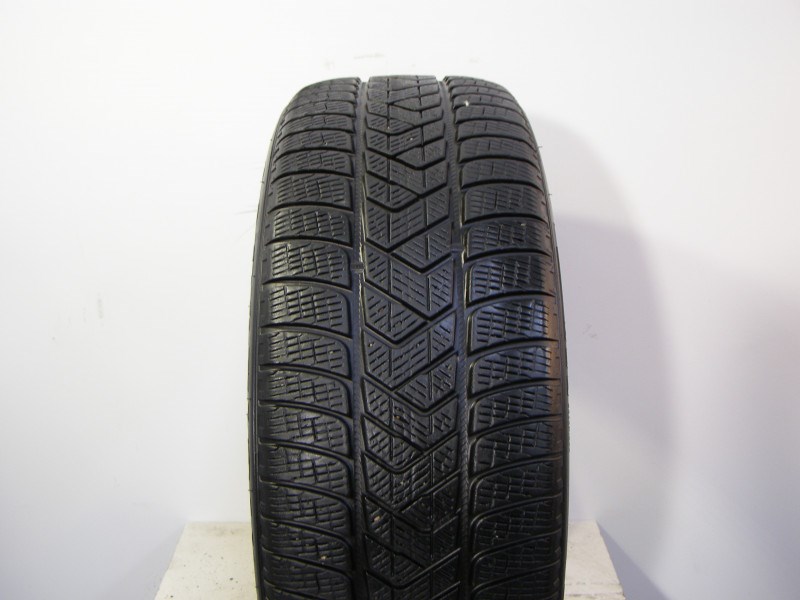 Pirelli Scorpion Winter 235/50 R20  1. kép