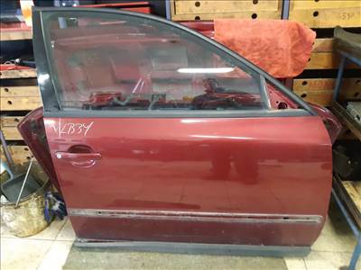 Volkswagen Passat B5 96-05 Jobb Első Ajtó