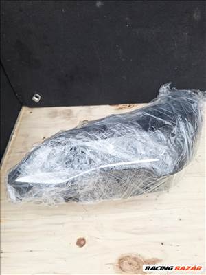 Peugeot 3008 II lámpa 