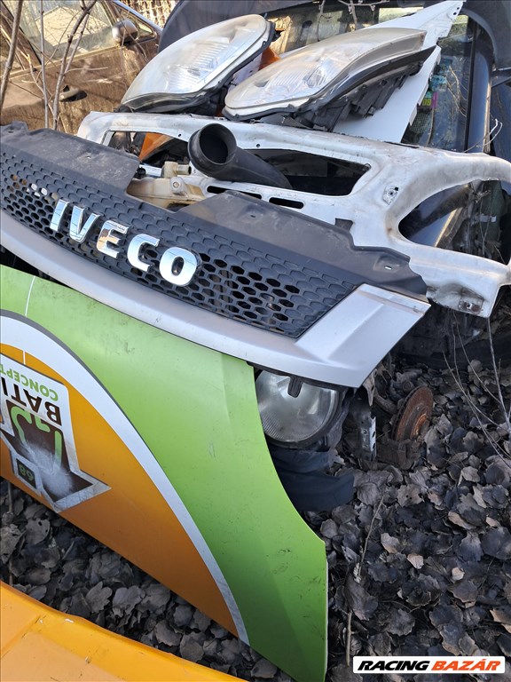 Iveco Daily (4th gen) karosszéria alkatrészek  2. kép