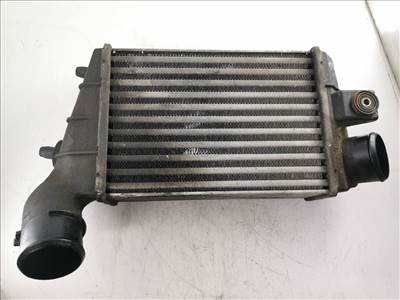 ALFA ROMEO 147 (937_) 1.9 JTD (937AXD1A) Intercooler #1647# 46744880
