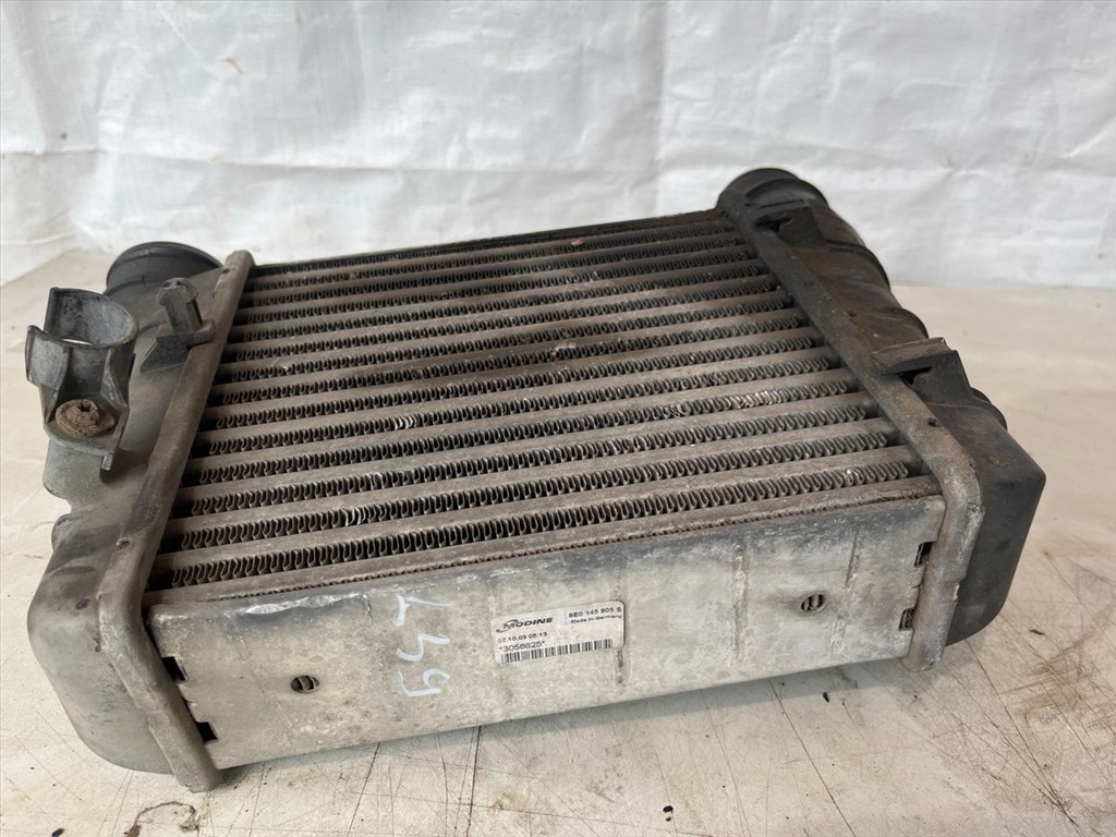 AUDI A4 Avant II (8E5/ B6) 1.9 TDI Intercooler #24868# 8E0145805S 10. kép