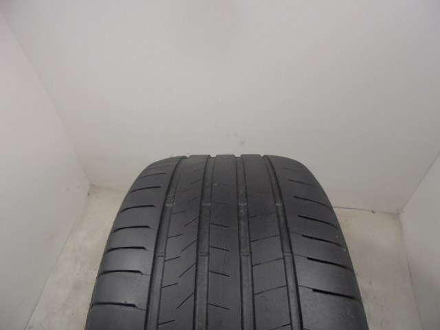 Bridgestone Alenza 001 285/45 R20  1. kép