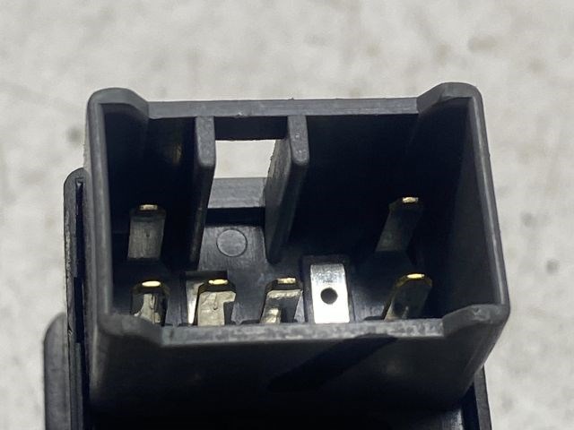 CHEVROLET LACETTI Jobb hátsó Ablakemelő Kapcsoló 4. kép