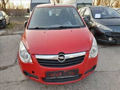 Opel Agila B bontott alkatrészei
