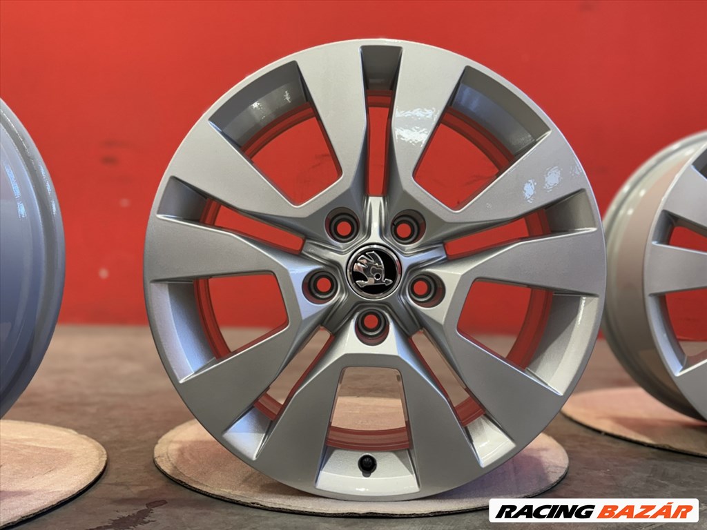 R17 5x112 Original Skoda Yeti 7J ET45 OE 5L0601025L gyári alufelnik felnik 17"  5. kép