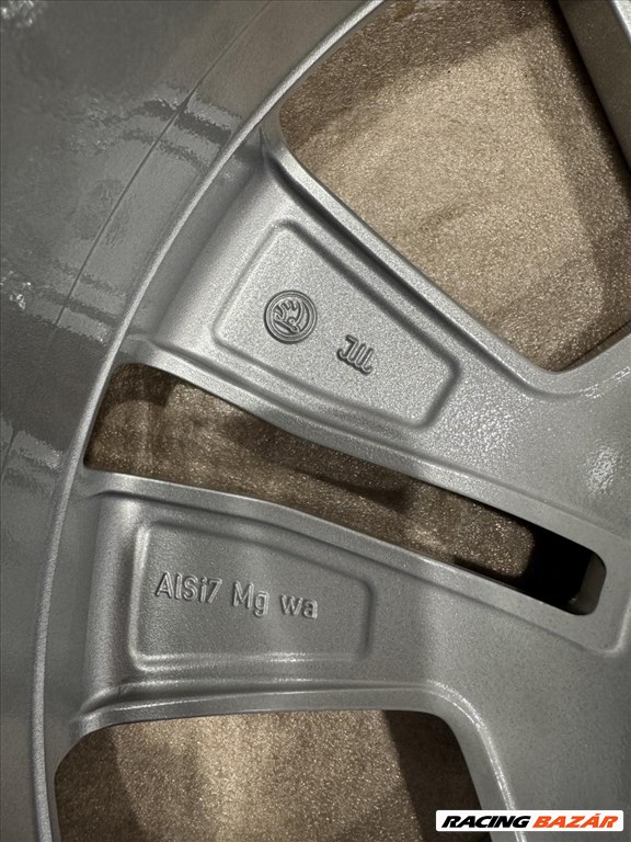 R17 5x112 Original Skoda Yeti 7J ET45 OE 5L0601025L gyári alufelnik felnik 17"  11. kép