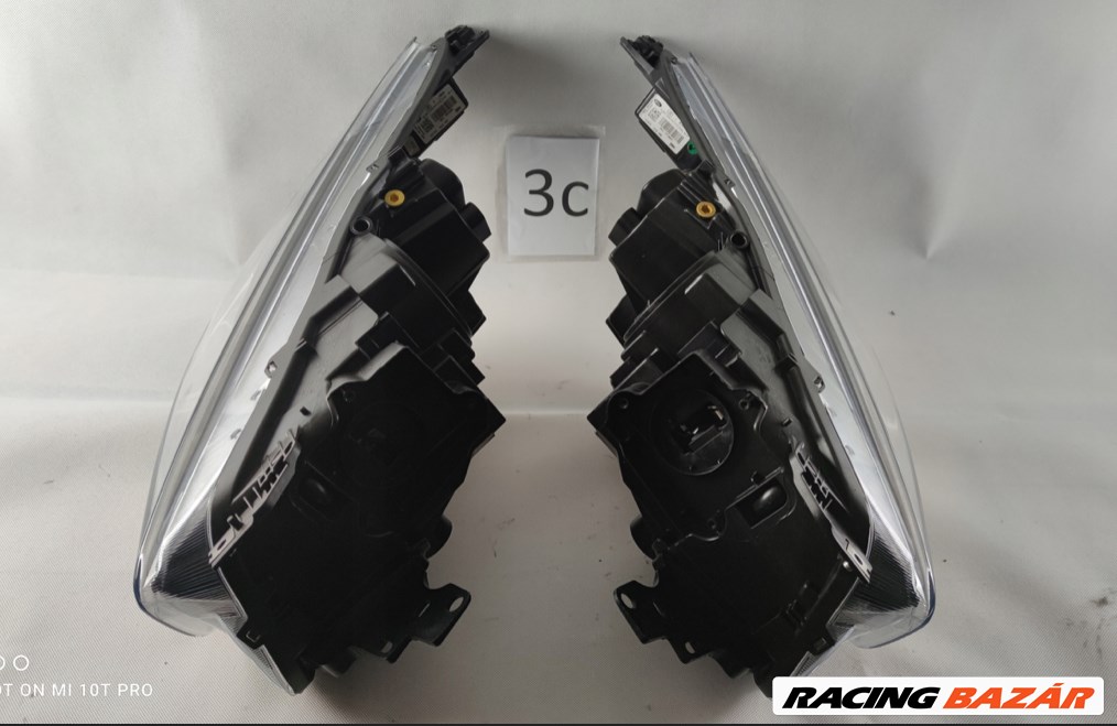 Ford Kuga Mk2 Jobb fényszóró, bal fényszóró  gv4113d155eh gv4113d154eh 3. kép