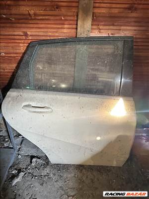 Mercedes B W246 jobb hátsó ajtó 