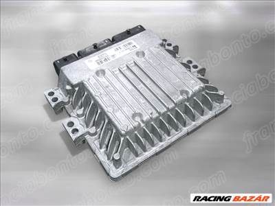 Dacia Duster I 1.5 DCI SID306 Motorvezérlő elektronika S180095104A 237101066R 
