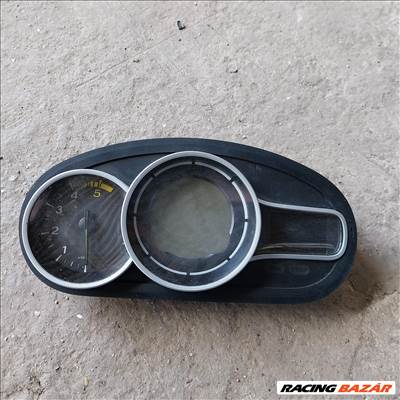 Renault Mégane 3. .Kilométeróra 